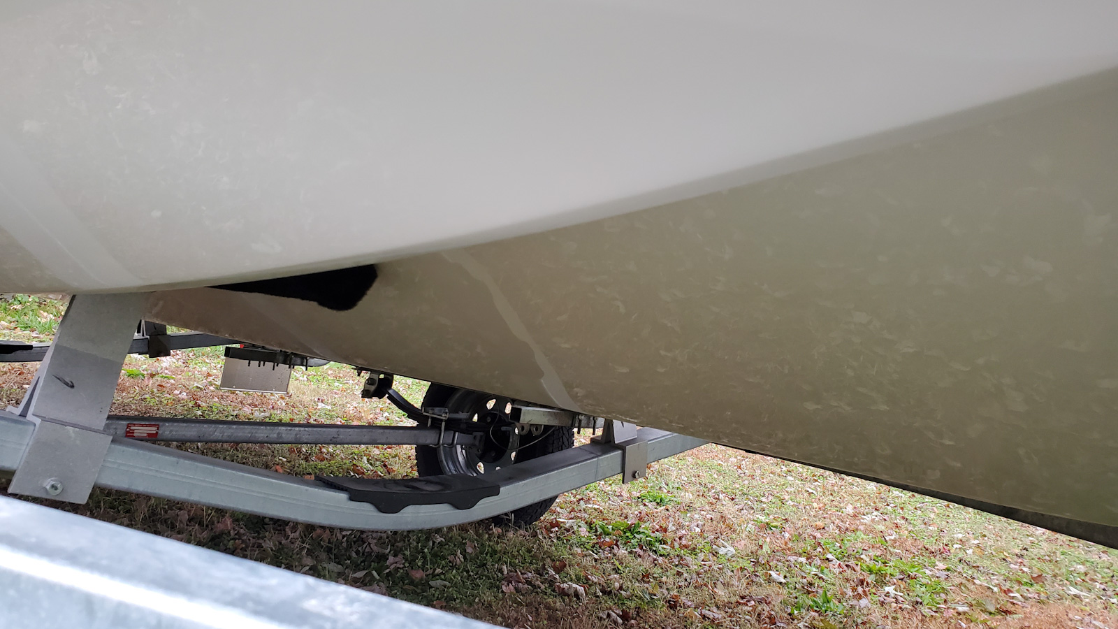 Fiberglass and gelcoat boat repair